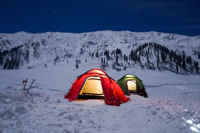 cold camping France